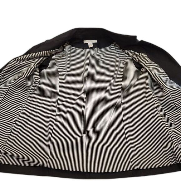 Chico's Size 0 (X-Small) Black Cotton Blend Jacket Black / White Striped Lining - Picture 9 of 13